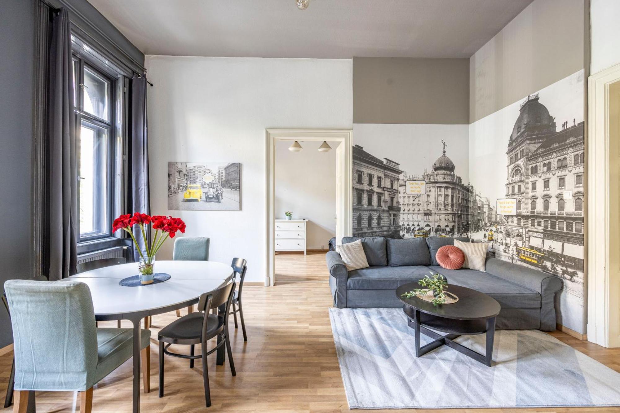 Cozy & Nostalgic Budapest Style Apartment In The Center ภายนอก รูปภาพ